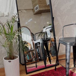 آینه قدی فلزی مدل سردیس (گنبدی) پایه‌دار